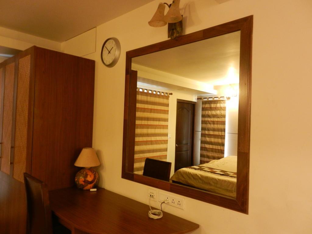 Brunton Heights Executive Suites Bangalore Exterior foto