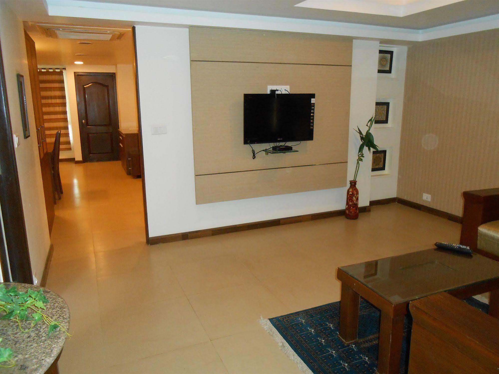 Brunton Heights Executive Suites Bangalore Exterior foto
