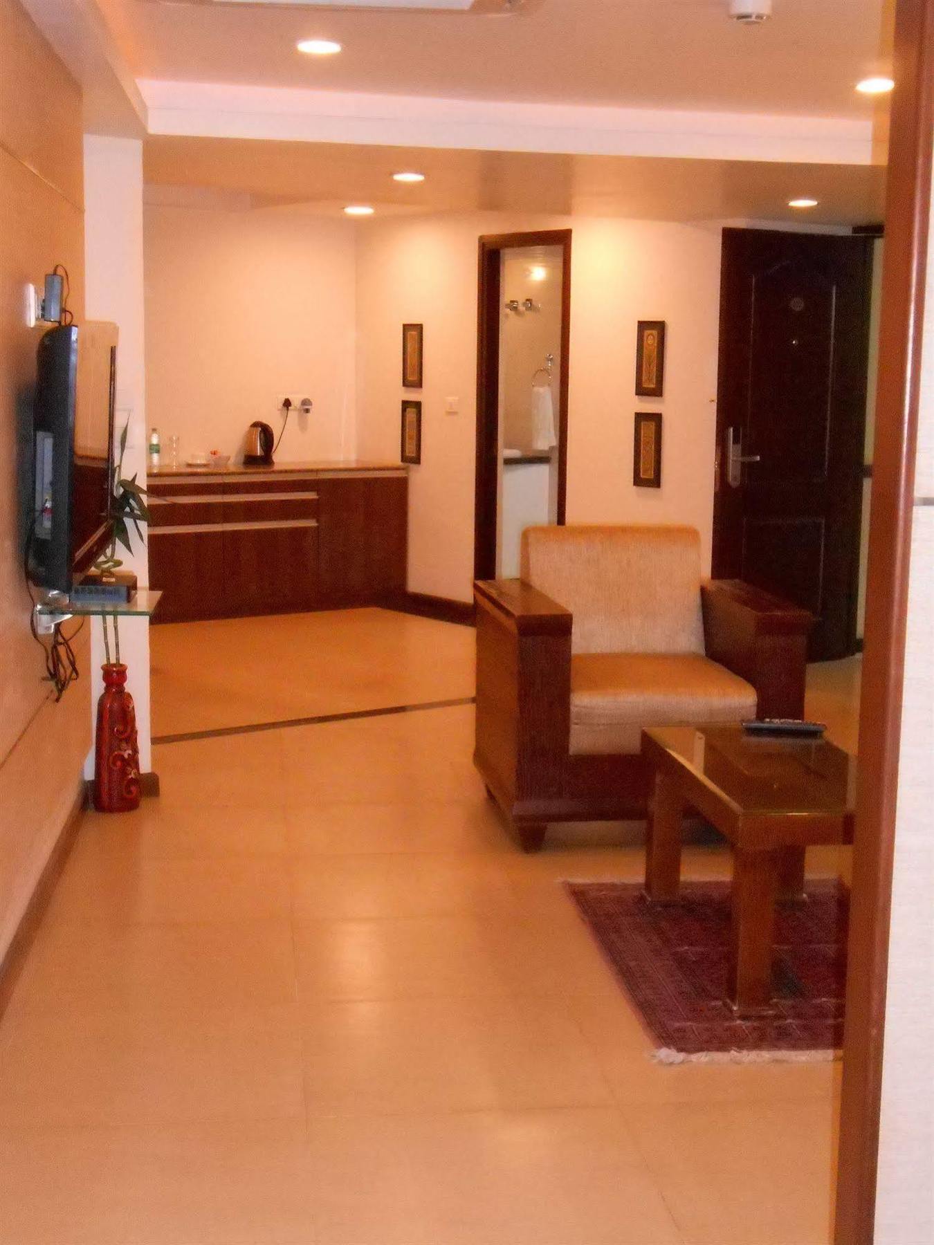 Brunton Heights Executive Suites Bangalore Exterior foto